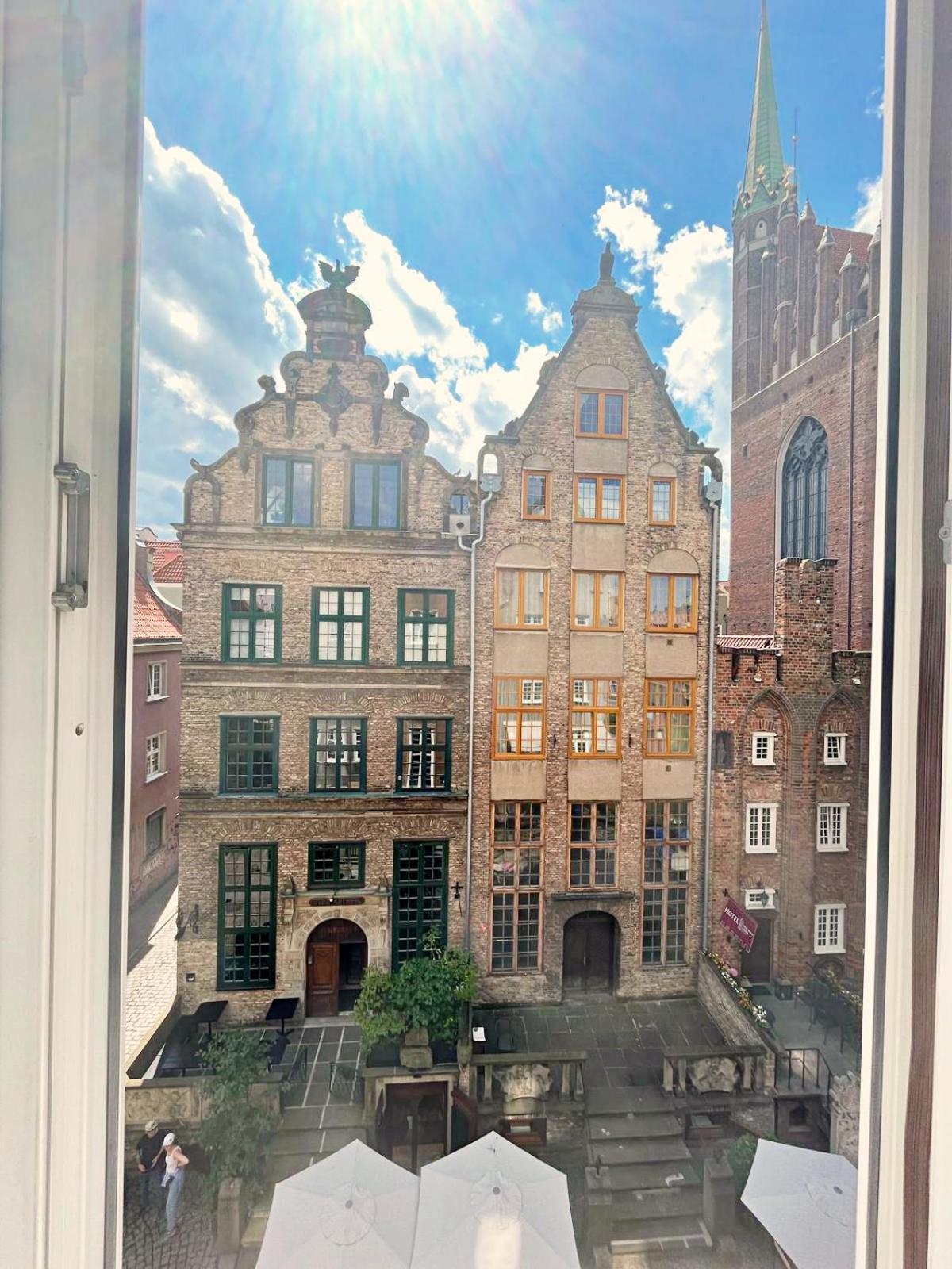 Апартаменты Old Town Center Mariacka View Гданьск Экстерьер фото